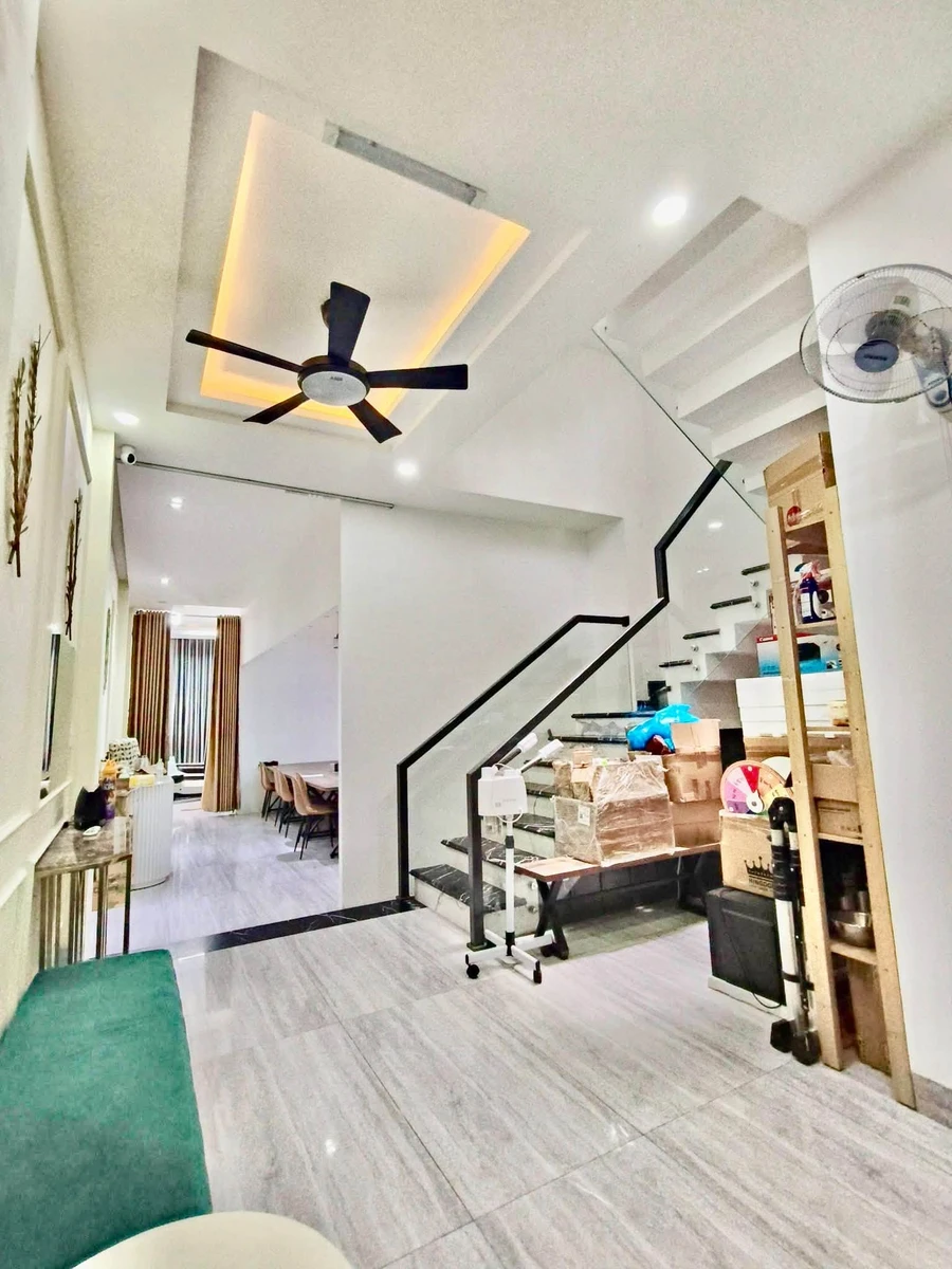 Cho thuê nhà 3 tầng MT 5m5 An Hải, 82m2, 18 triệu/tháng - Ảnh 1