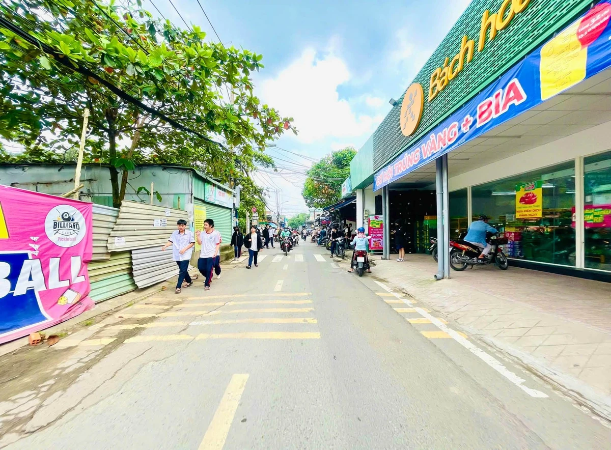 Bán lô đất 140m2 hẻm Võ Văn Hát Quận 7 - Ảnh thu nhỏ 2