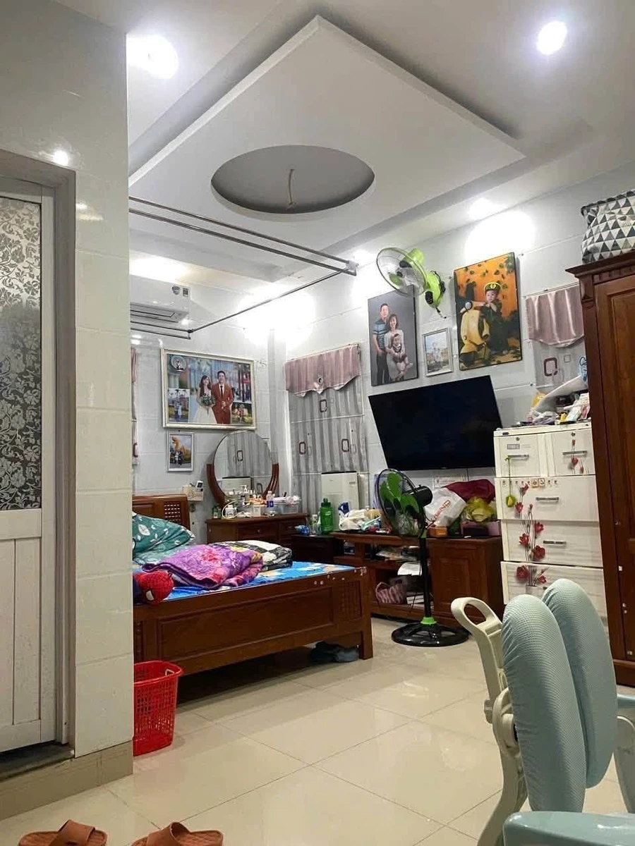 Bán nhà 3 tầng lô góc sát biển Nguyễn Văn Thoại Đà Nẵng 24 tỷ - Ảnh thu nhỏ 4