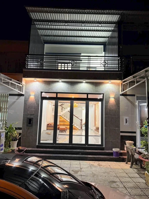 Bán nhà 1 trệt 1 lầu 100m² Rạch Giá 2,95 tỷ