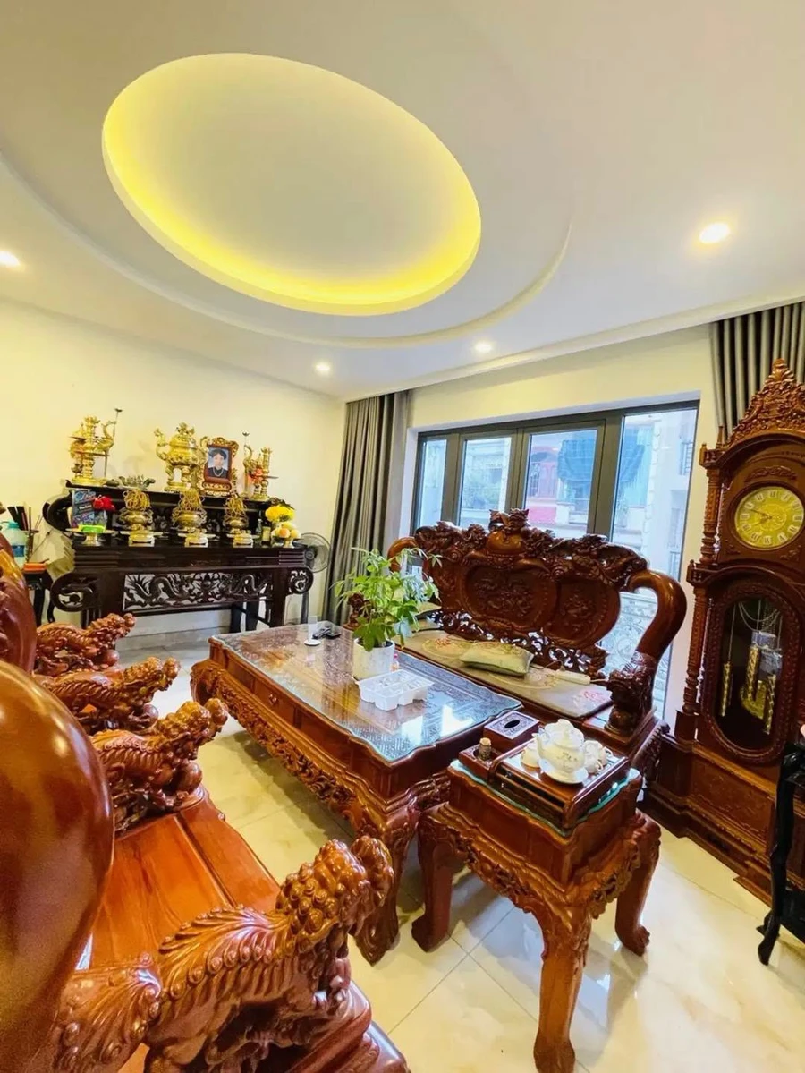 Bán nhà 91m² khu sân bay, 4 tầng sân thượng - Ảnh thu nhỏ 5