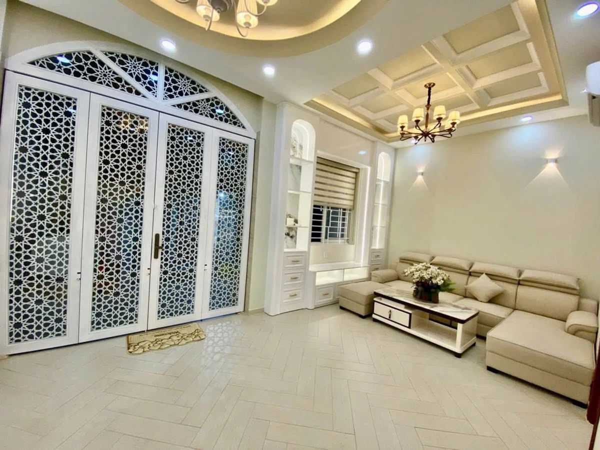 Nhà bán 4PN 58m² nội thất đầy đủ Quận 7 gần Ecogreen 6,99 tỷ - Ảnh thu nhỏ 2
