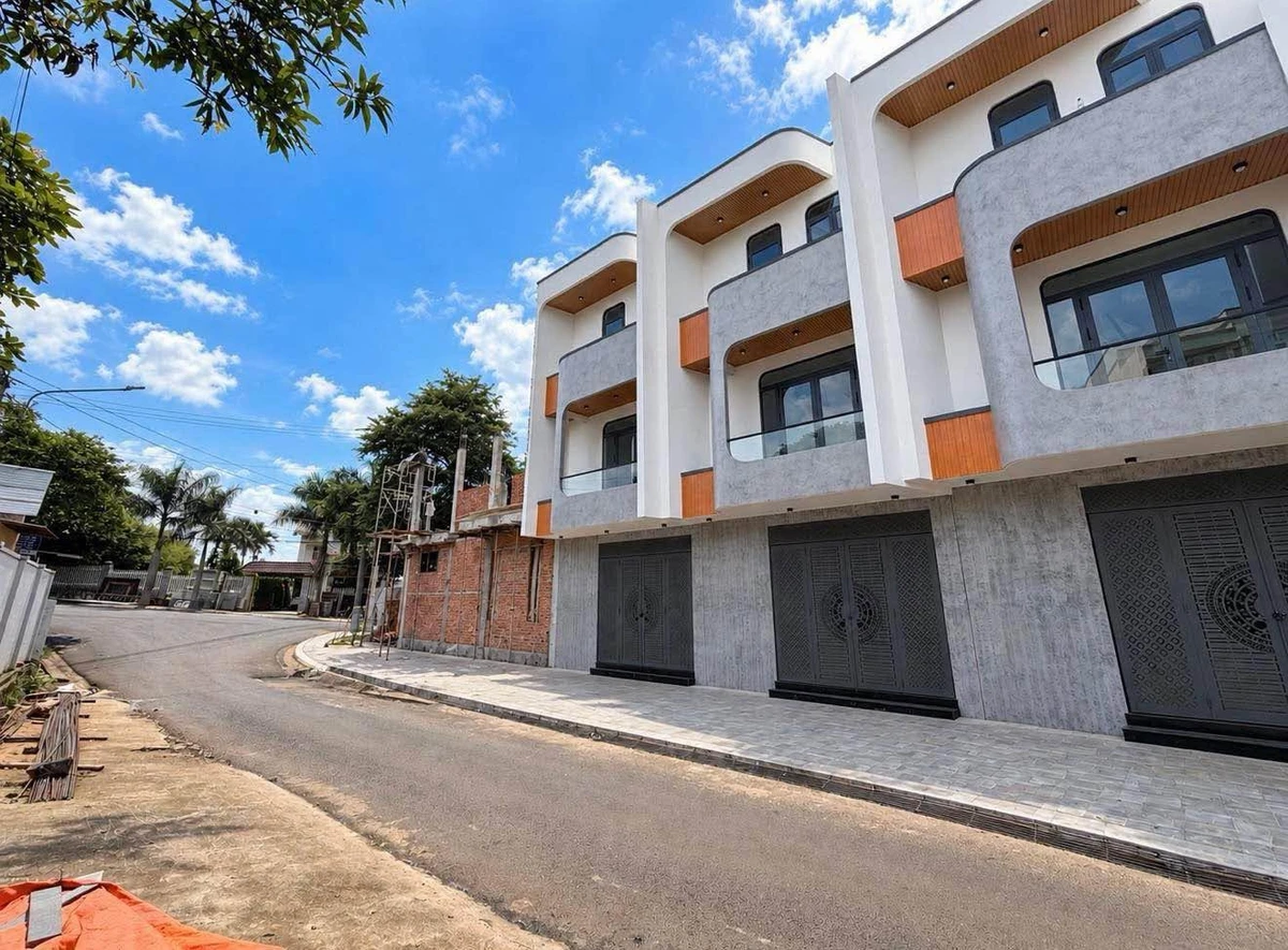 Nhà bán mặt tiền Lương Thế Vinh 170m² 4 tỷ 680 - Ảnh thu nhỏ 2