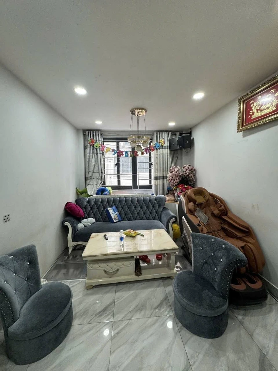 Bán nhà hẻm xe hơi Nguyễn Ngọc Lộc 40m2 4 phòng ngủ - Ảnh thu nhỏ 4