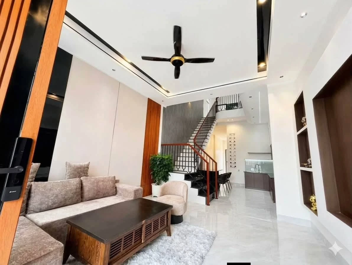 Bán nhà lầu 3 phòng ngủ 170m² Nguyễn Văn Linh, Thủ Đức - Ảnh thu nhỏ 5
