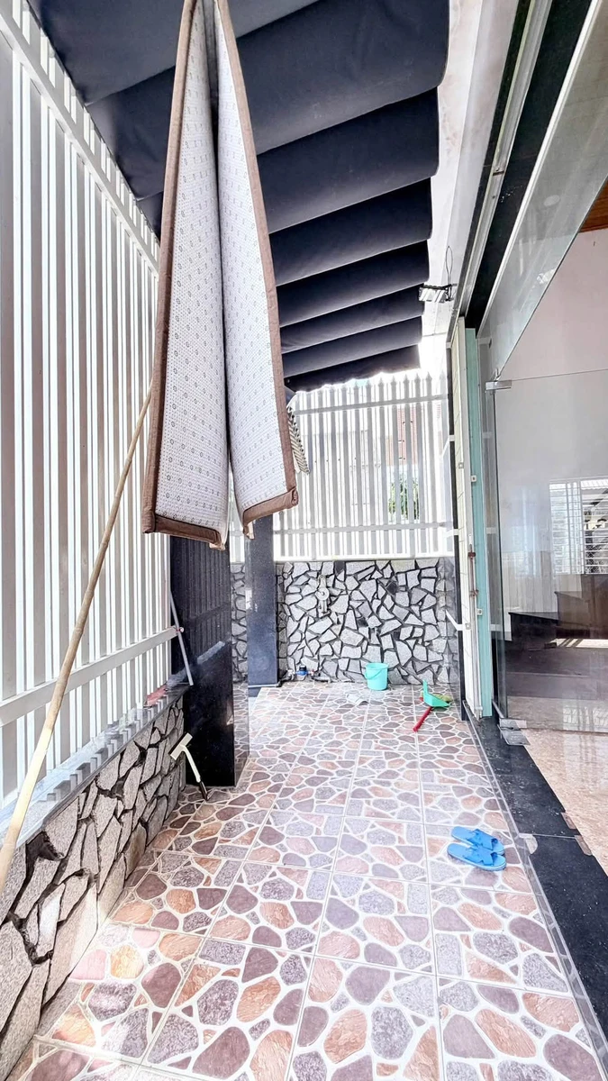 Bán nhà 3 mặt tiền 77.8m2 Diên Khánh, gần Nha Trang - Ảnh thu nhỏ 2