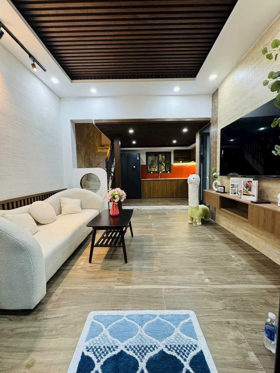 Nhà 3 tầng 2 mặt kiệt Lê Duẩn gần Aeon Mall, 50m², 4.85 tỷ - Ảnh thu nhỏ 5