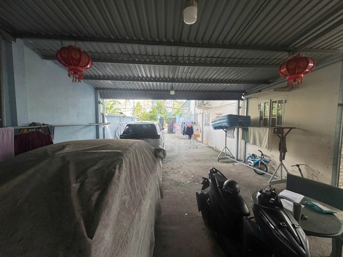 Bán nhà Hiệp Phú Q9, 353m2, 8PN, 18.5 tỷ - Ảnh thu nhỏ 2