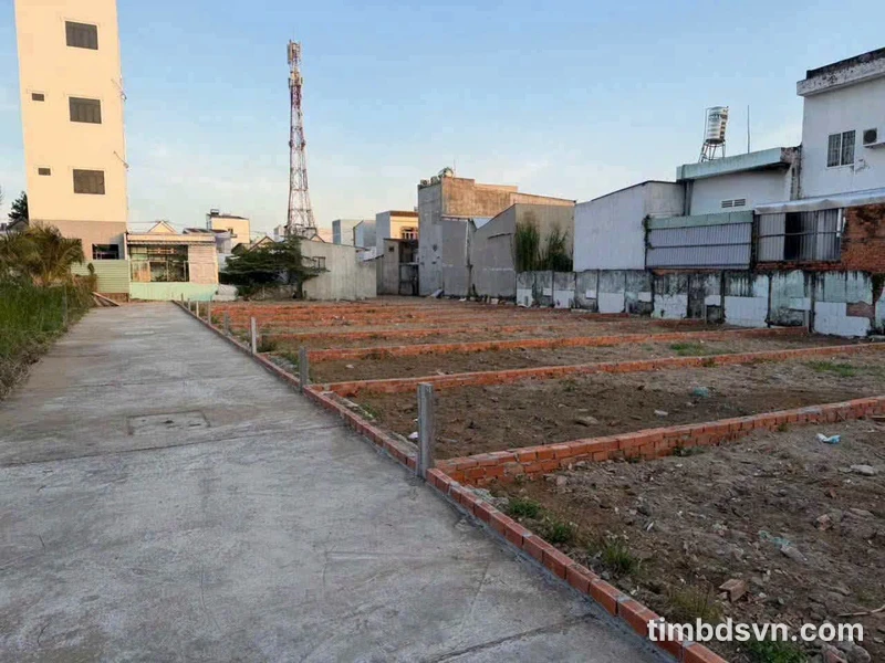 Bán 8 nền đất hẻm Nguyễn Văn Linh Cần Thơ 70m² 2,1 tỷ