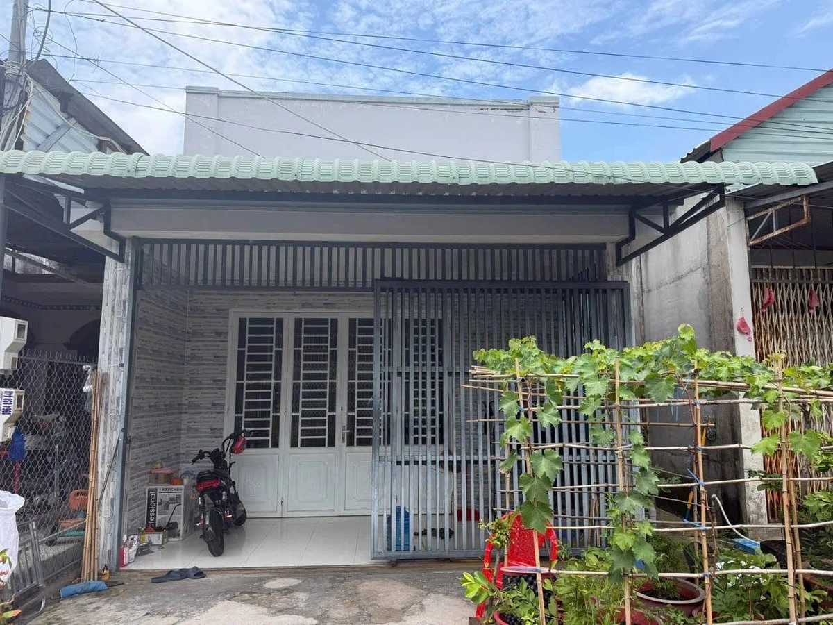 Bán nhà cấp 4 hẻm xe hơi 114m2, 3 phòng ngủ, Kim Dinh, Bà Rịa - Ảnh 1
