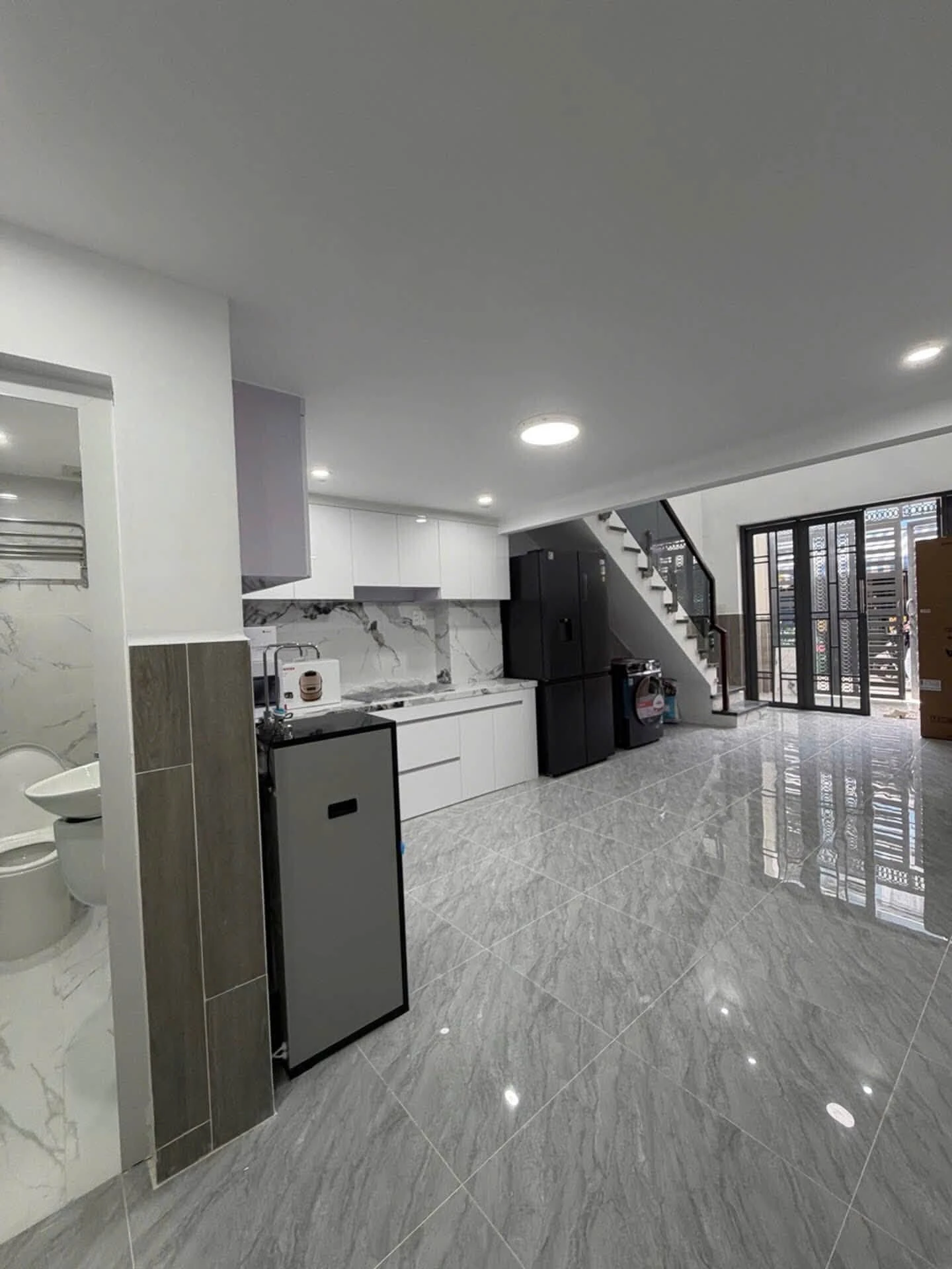 Bán nhà mới xây 3 tầng 4x10m gần khu Tên Lửa, Tỉnh Lộ 10, Bình Tân - Ảnh 1