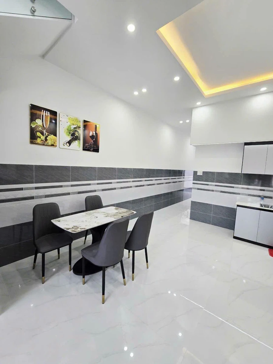 Bán nhà mặt tiền Nguyễn Văn Linh 80m² giá 2 tỷ 390 triệu - Ảnh thu nhỏ 5