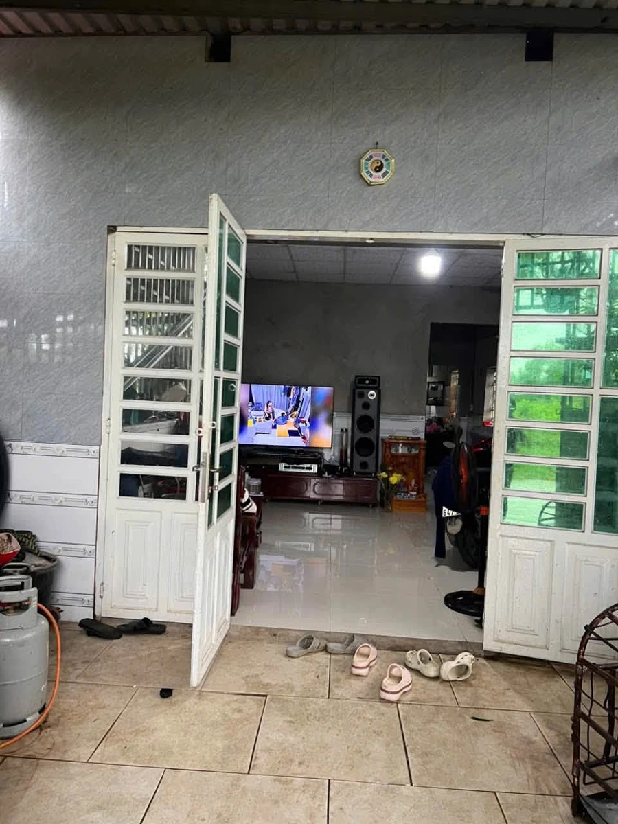 Bán nhà 3 phòng ngủ 100m2 Phước Thắng Vũng Tàu 1,35 tỷ - Ảnh thu nhỏ 2