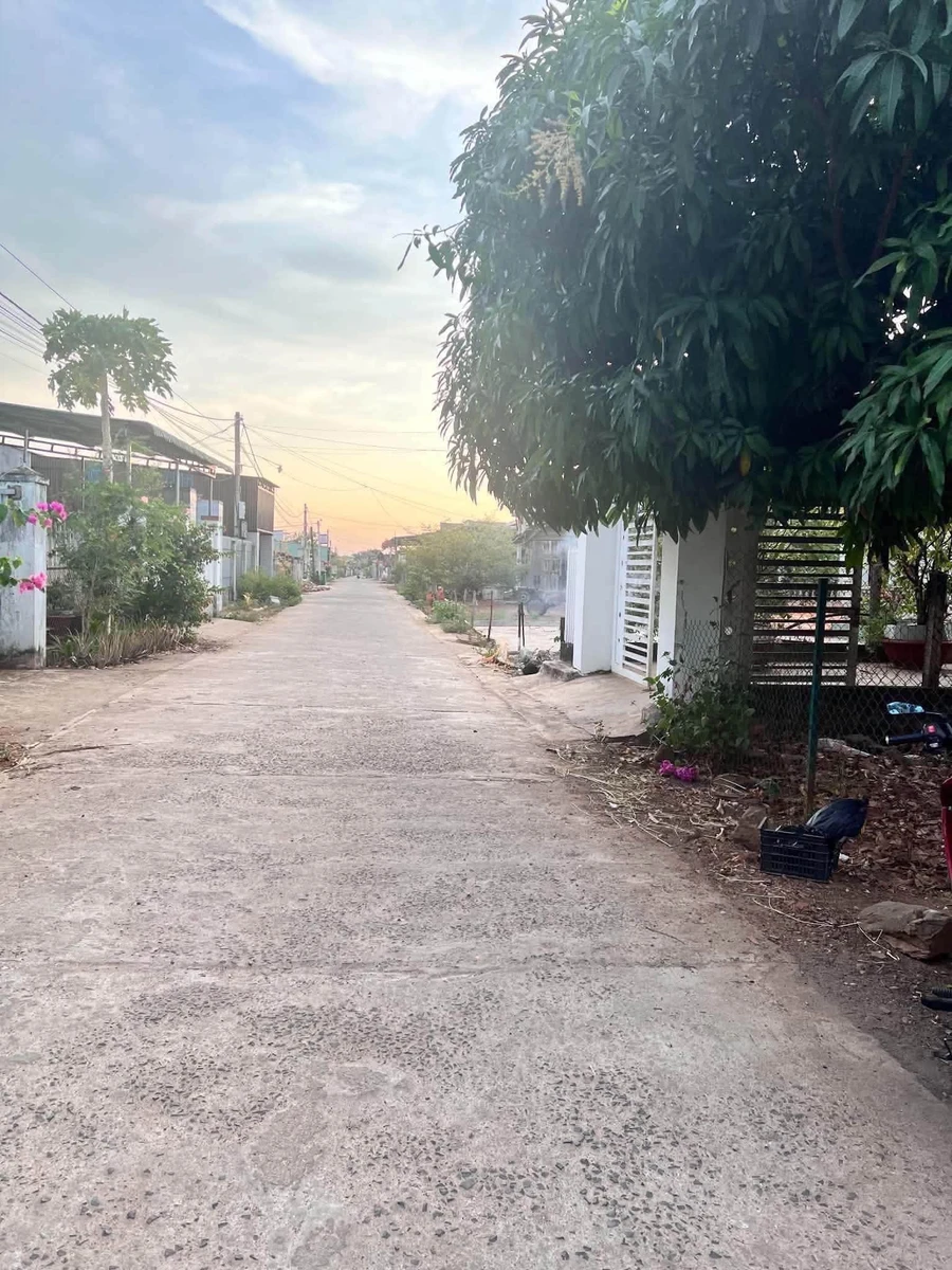 Bán lô đất 400m² gần chợ Đoàn Kết, Buôn Ma Thuột - Ảnh 1
