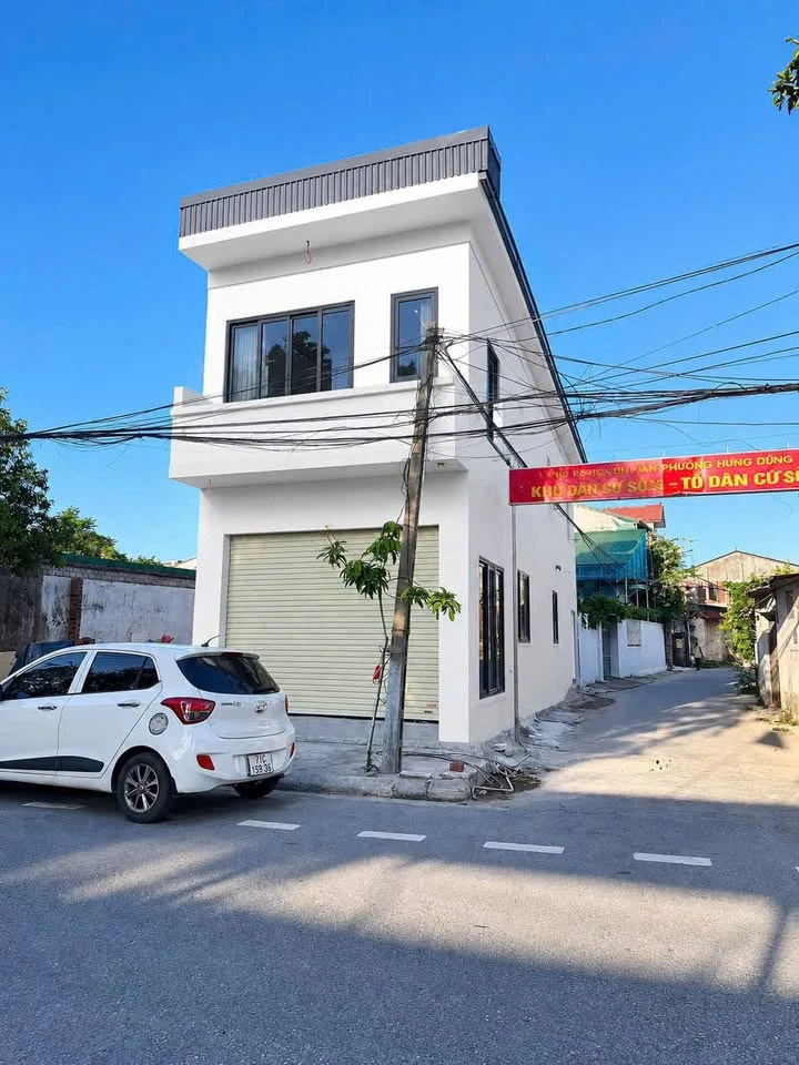 Bán nhà 2 tầng mặt đường Nguyễn Duy Trinh, Vinh, 80m² - Ảnh 1