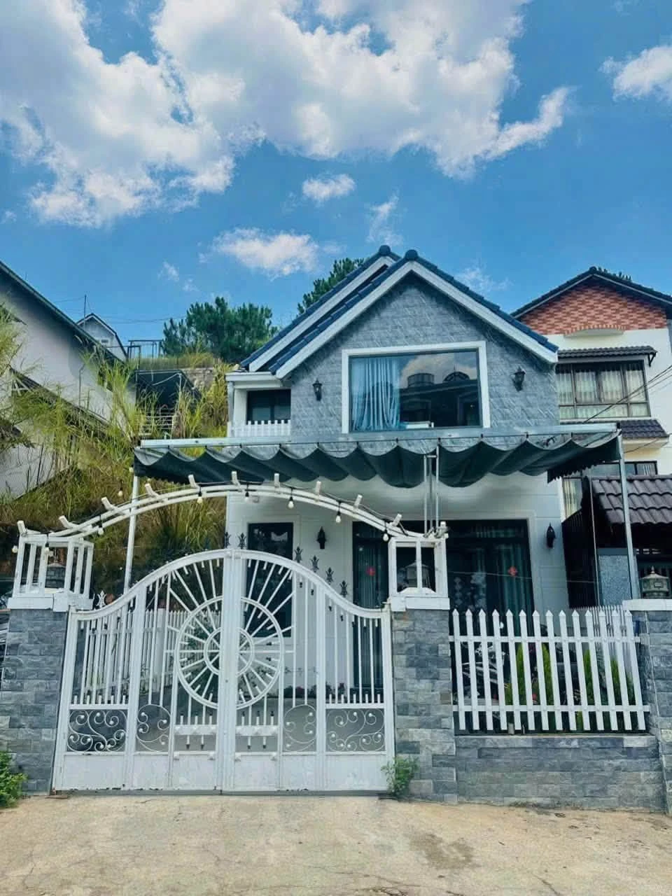 Bán nhà 2 mặt tiền 192m² 8 phòng, Đà Lạt 8,5 tỷ - Ảnh 1