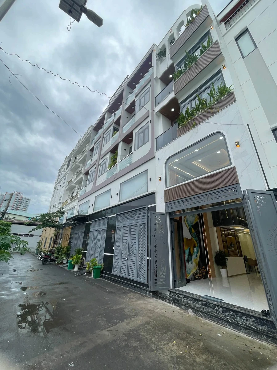 Bán nhà 5 tầng 4PN 52m² Tên Lửa Bình Tân - Ảnh 1