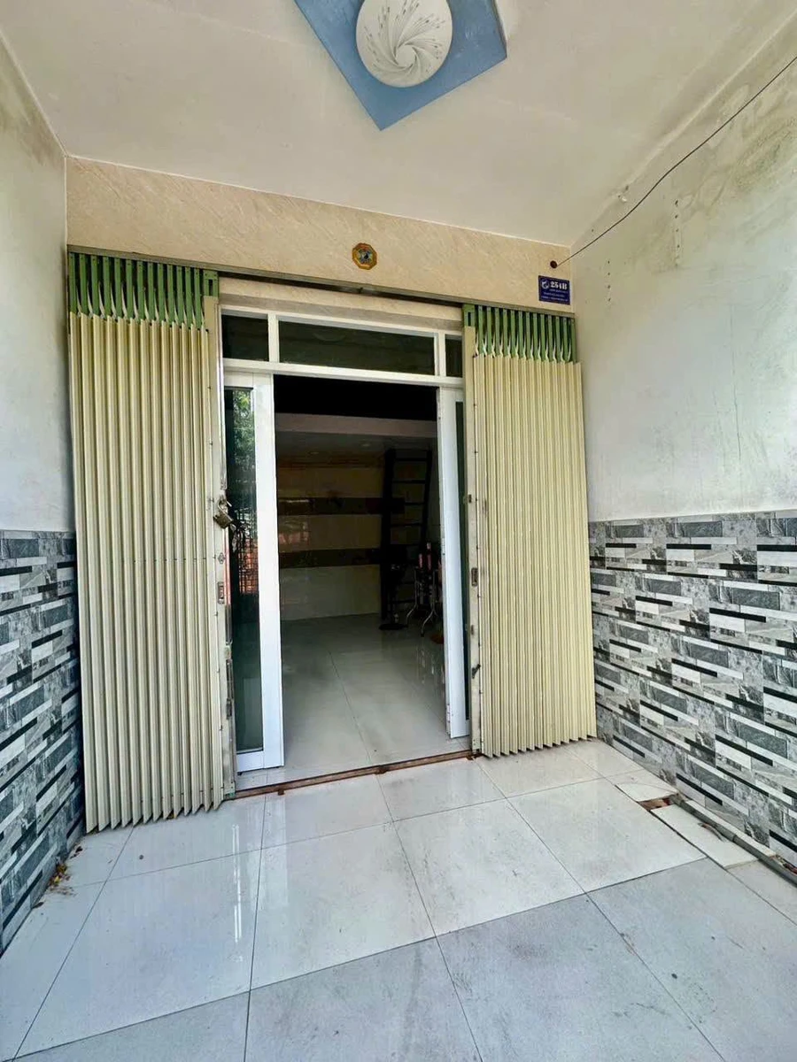 Bán nhà Bến Tre 54.4m² 1 phòng ngủ 700 triệu - Ảnh thu nhỏ 2