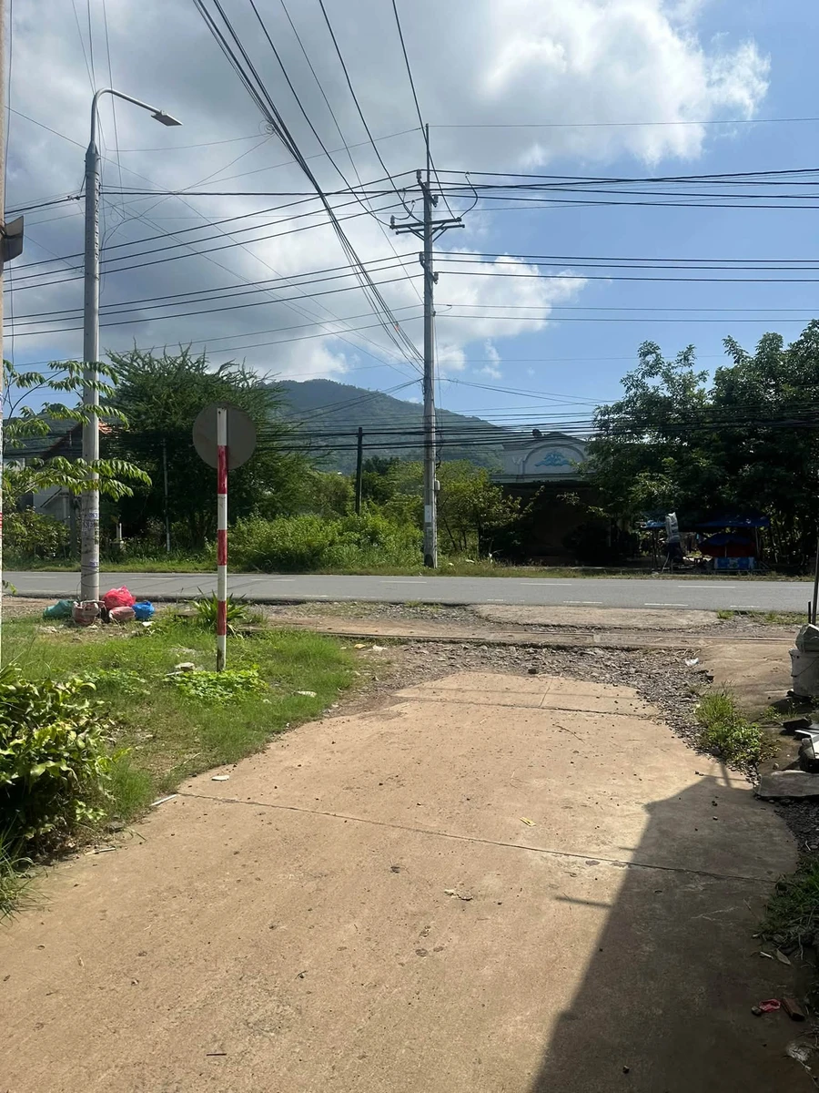 Bán đất 522m² view núi Chứa Chan, KP Suối Cát 2, Phường Xuân Lộc, Đồng Nai giá 420 triệu - Ảnh thu nhỏ 2