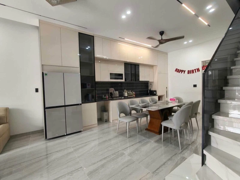 Bán nhà 3 tầng 98m² ngang 5,2m đường Trần Huy Liệu, Cẩm Lệ, Đà Nẵng giá 9,5 tỷ