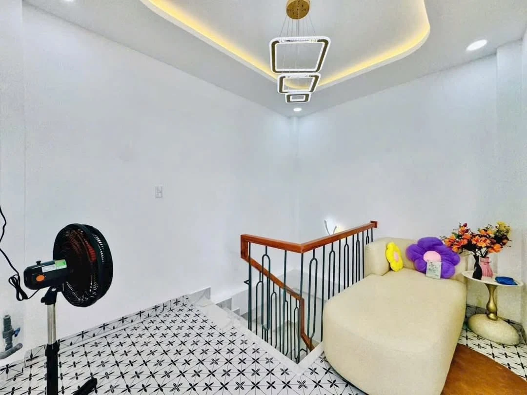 Bán nhà 4 tầng 35m² Bạch Đằng, Bình Thạnh 5.95 tỷ - Ảnh thu nhỏ 3