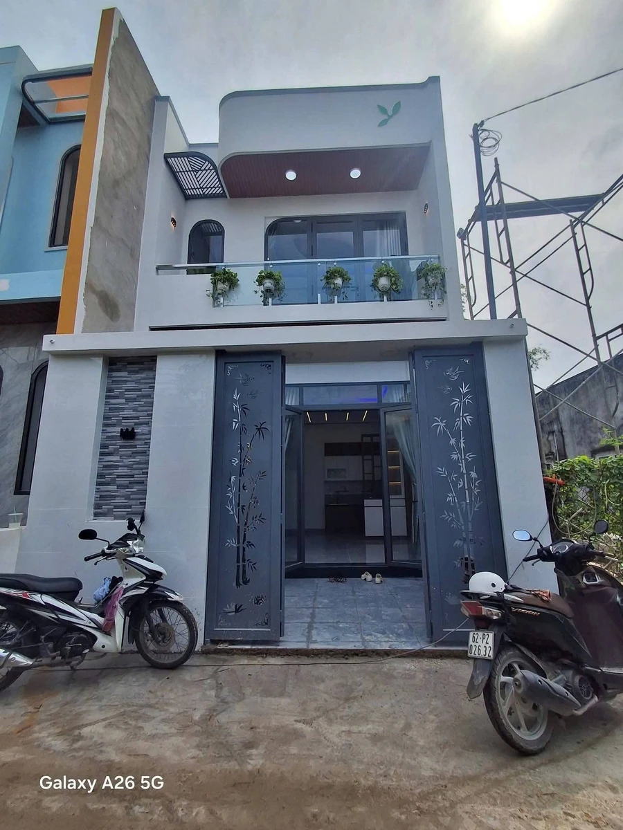 Bán nhà 3PN 60m2 Mỹ Hạnh Bắc, Đức Hoà 1 tỷ 499 triệu - Ảnh thu nhỏ 2