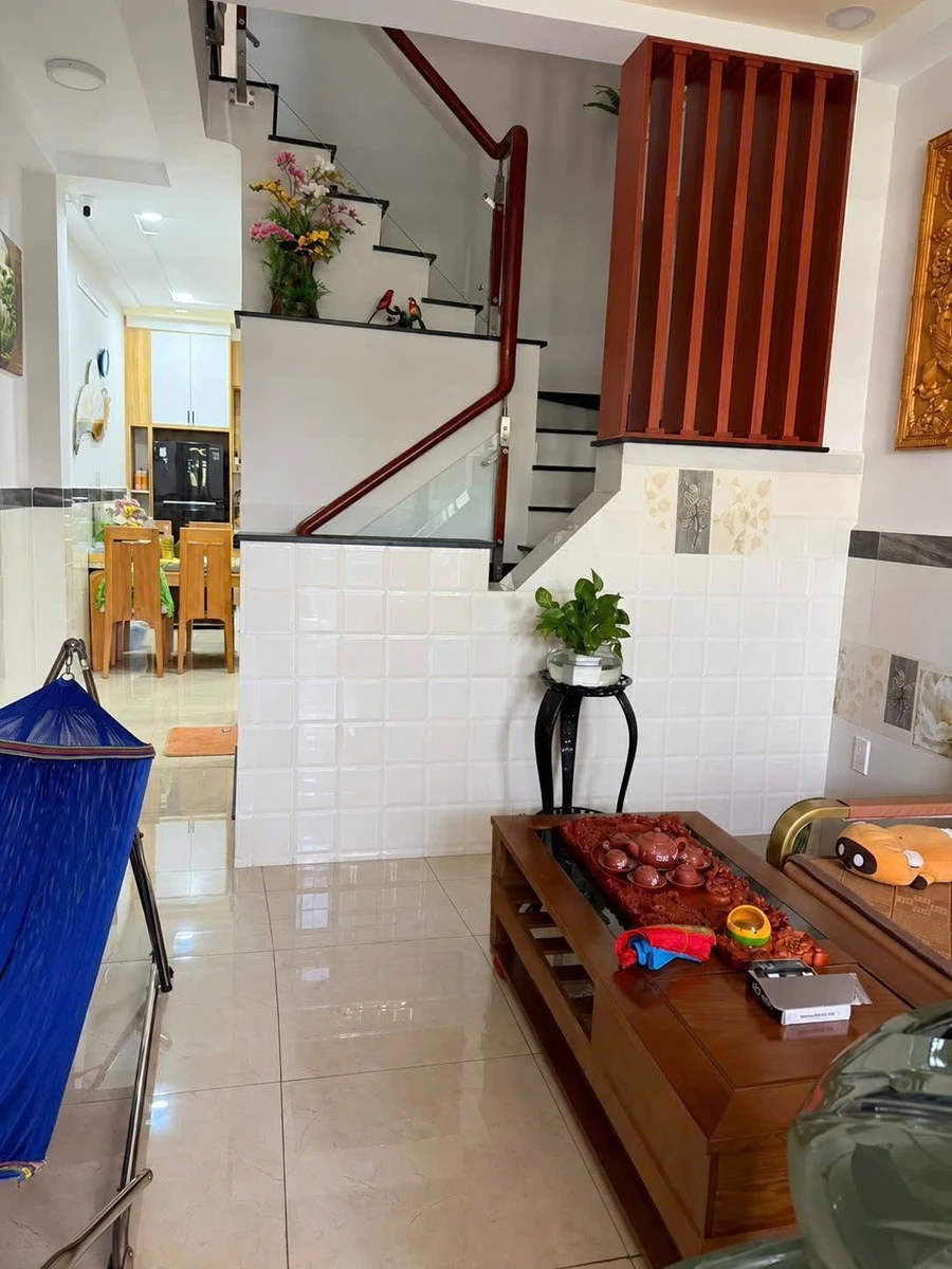 Bán nhà góc hẻm ô tô Phước Long A 53m2, tặng nội thất - Ảnh 1