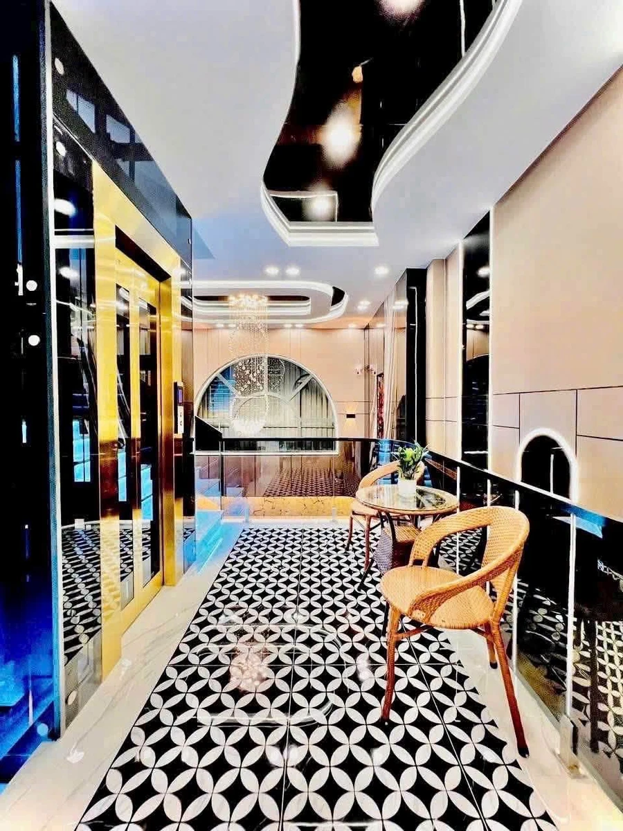 Bán nhà 5 tầng, 4PN, 6WC, thang máy, sân ô tô ở Quận 12, 8,3 tỷ - Ảnh thu nhỏ 5