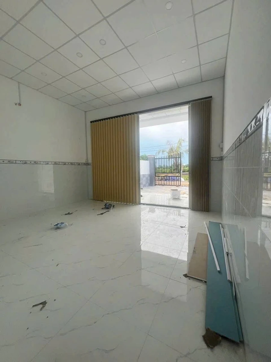 Bán nhà cấp 4 mới 113m2 thổ cư, sổ hồng, xã Lương Hòa, Bến Lức, Tây Ninh - Ảnh 1