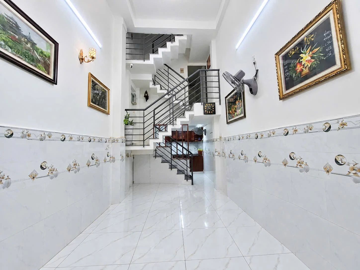 Bán nhà hẻm ô tô Quận 3, 30m², 4 tầng, 6 phòng ngủ - Ảnh 1