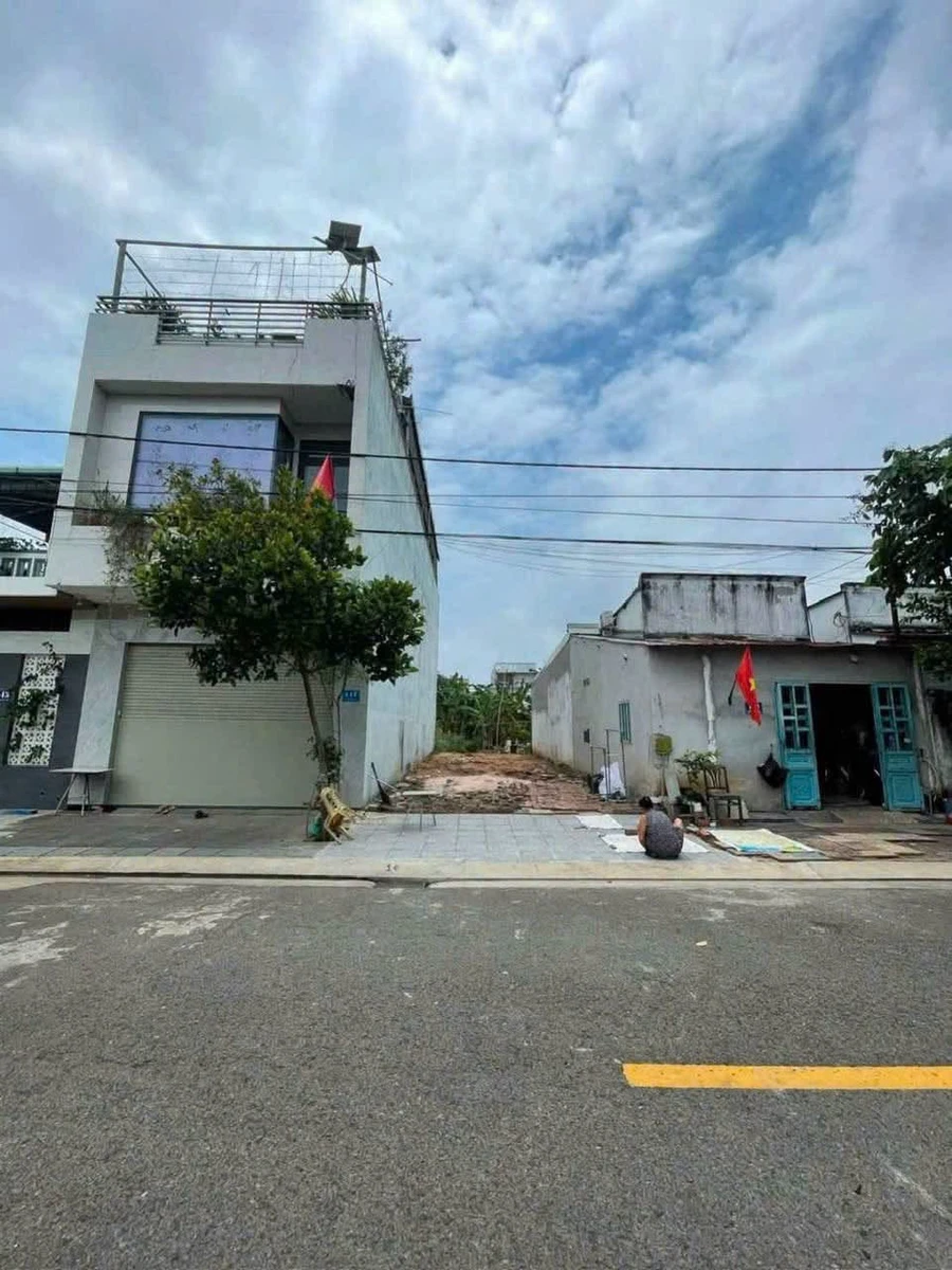 Bán đất mặt tiền Chu Văn An, Bà Rịa, 5x19m, sổ hồng, 2 tỷ 390 - Ảnh 1