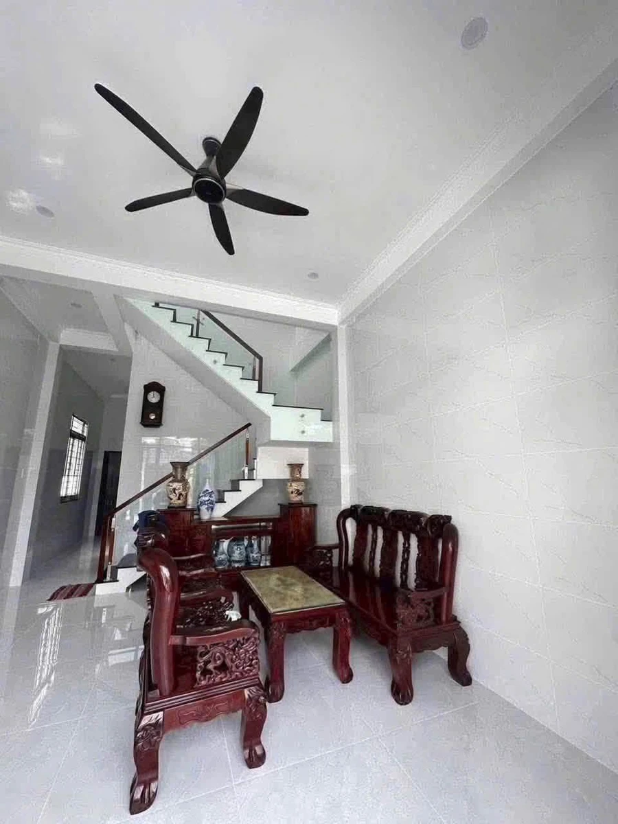 Bán nhà 1 trệt 1 lầu 3PN hẻm 42 Nguyễn Minh Đường, Tân An, Long An, 3,2 tỷ - Ảnh thu nhỏ 4