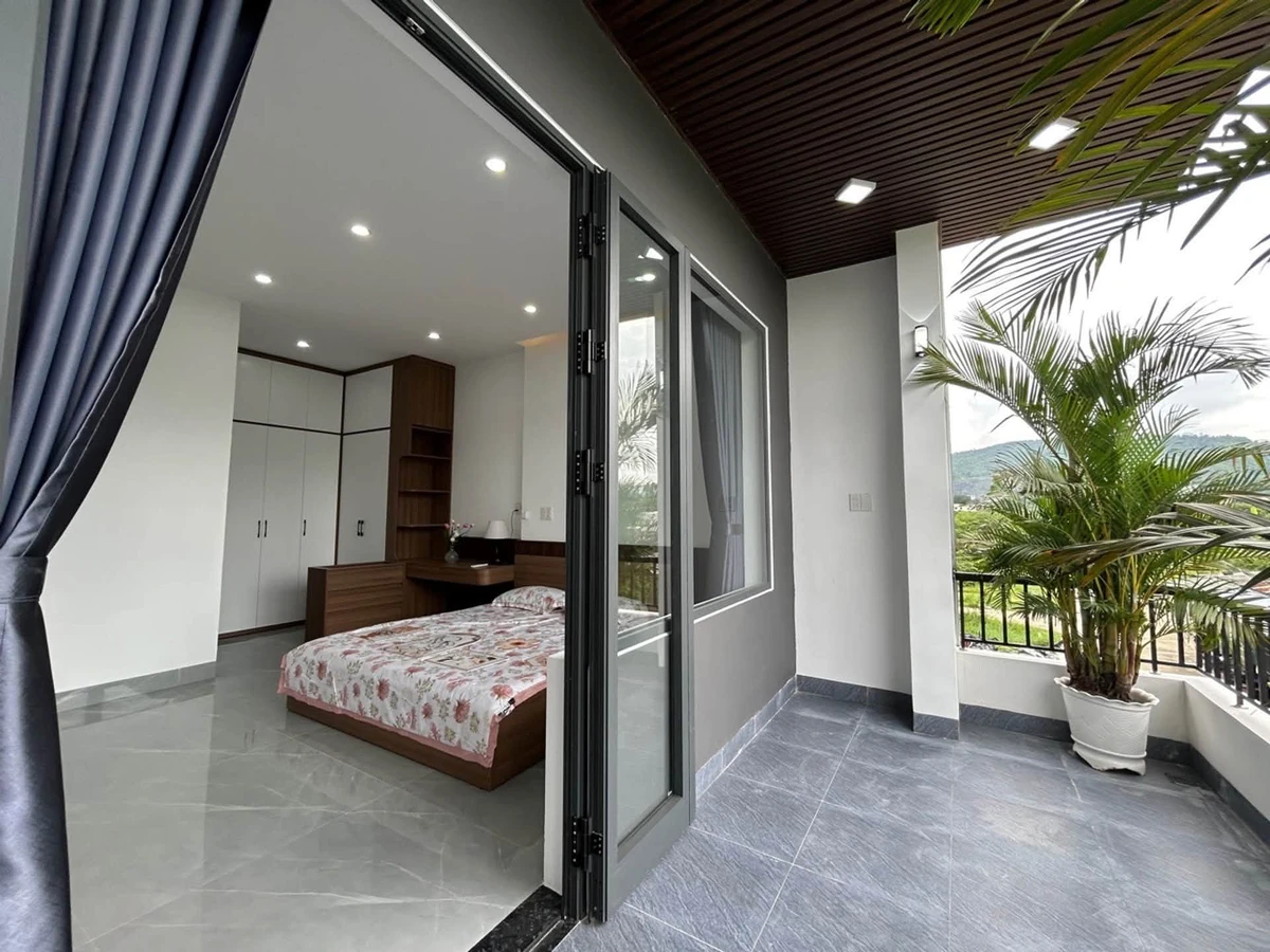 Bán nhà 3 tầng 88m² Tôn Đản, 5 tỷ - Ảnh 1