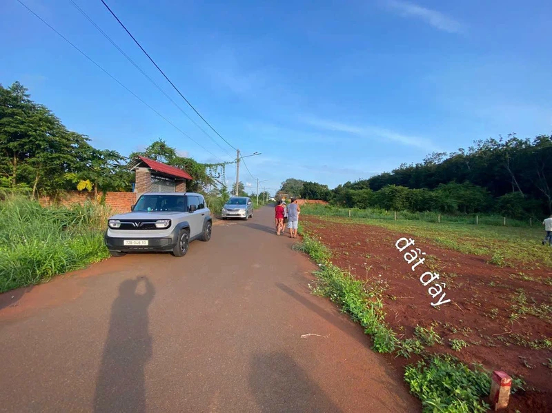 Bán đất 1.074m2 (100m2 thổ cư) Long Tân, xã Đất Đỏ, giá 2,45 tỷ