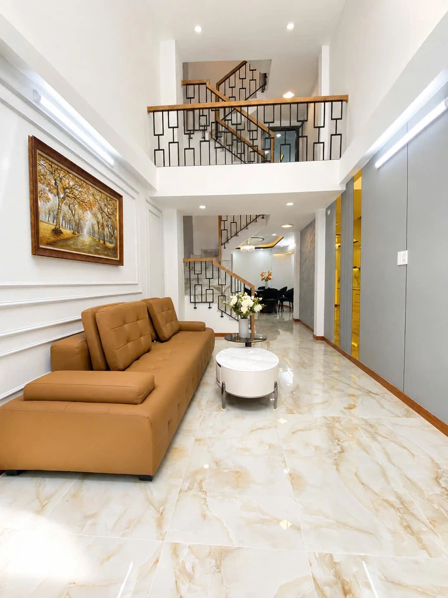 Bán nhà hẻm xe hơi 5 tầng 44m2, 5PN 6WC, Cách Mạng Tháng Tám, Quận 10 - Ảnh thu nhỏ 3