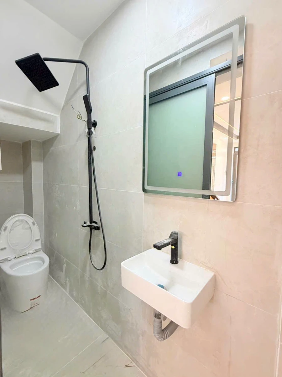Bán nhà Quận 4 gần Tôn Đản, 88m², 2PN, 5.3 tỷ - Ảnh thu nhỏ 5