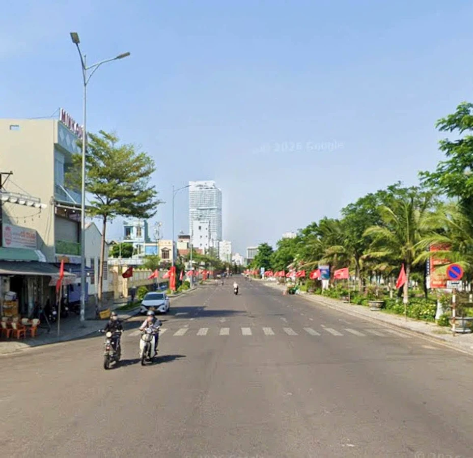 Bán nhà góc 3 tầng mặt biển Xuân Diệu Quy Nhơn 68m2, 17 tỷ - Ảnh 1