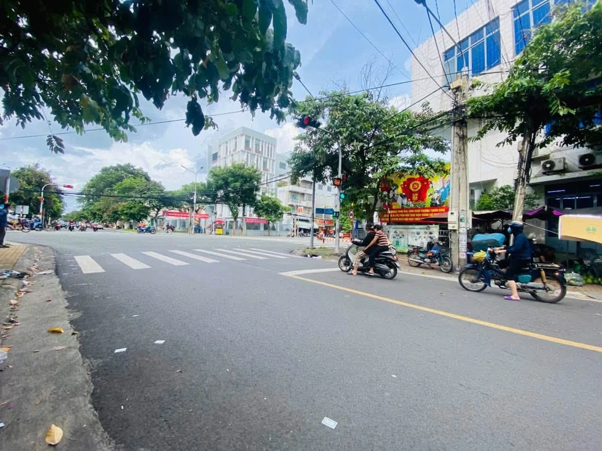 Bán nhà phố 34m2 Phường Quang Vinh, giá 1 tỷ 100 triệu - Ảnh thu nhỏ 2