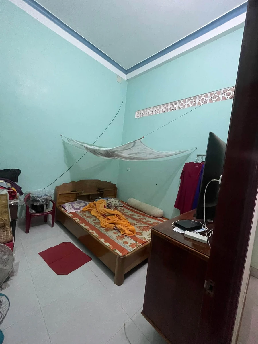 Bán nhà cấp 4 mặt tiền kinh doanh 6x25m, 3 phòng ngủ, giá 3,1 tỷ, P. Nam Gia Nghĩa - Ảnh thu nhỏ 3