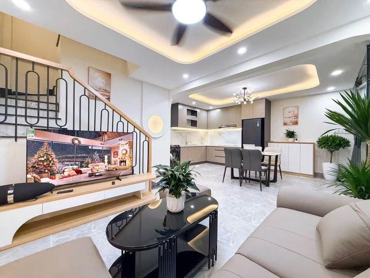 Bán nhà 3 tầng 40m2 gần Phan Xích Long, Phú Nhuận, 7.3 tỷ - Ảnh thu nhỏ 2