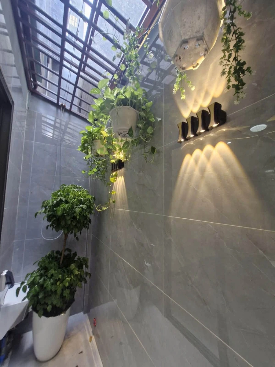 Bán nhà 4 tầng full nội thất 52.4m² Q7, giá 6.6 tỷ - Ảnh thu nhỏ 4