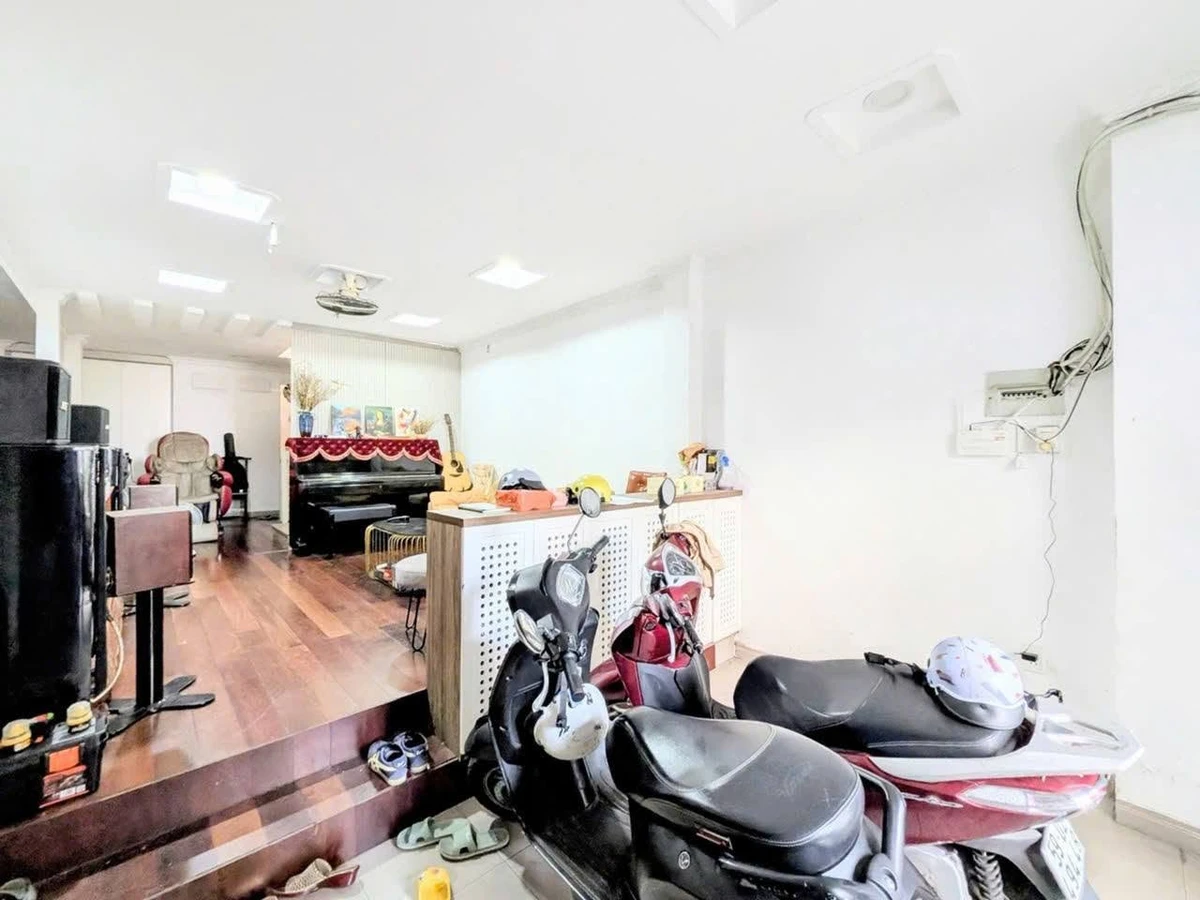 Bán nhà 5 tầng 4PN mặt tiền Nguyễn Trãi Q1, 48m² - Ảnh thu nhỏ 3