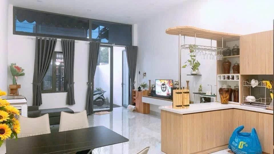 Bán nhà cấp 4 hẻm 434 Bên Thành Đông 120m2 giá 2 tỷ 950 - Ảnh 1