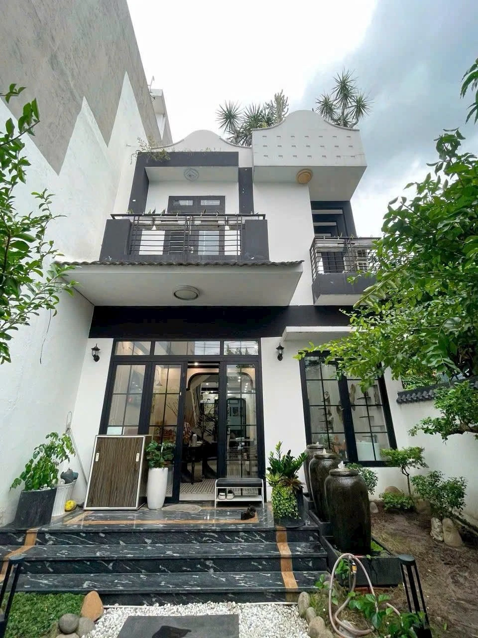 Bán nhà mặt tiền Nguyễn Phúc Chu, P.15, Tân Bình, 178m2, 3 tầng + lửng, giá 25 tỷ - Ảnh 1