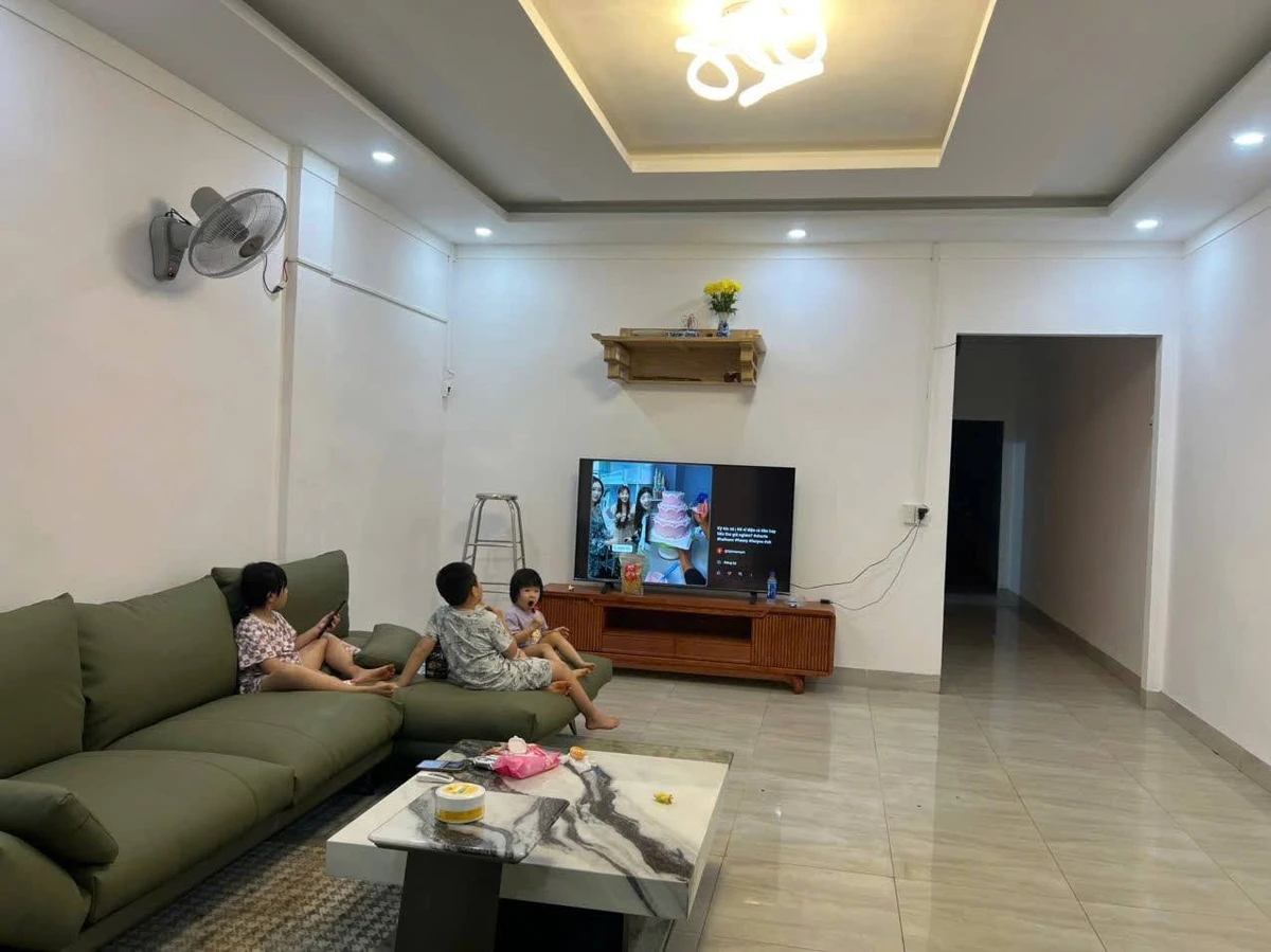 Bán nhà mặt tiền Phạm Hùng, 116m², 2PN, 5 tỷ 750 triệu - Ảnh thu nhỏ 2