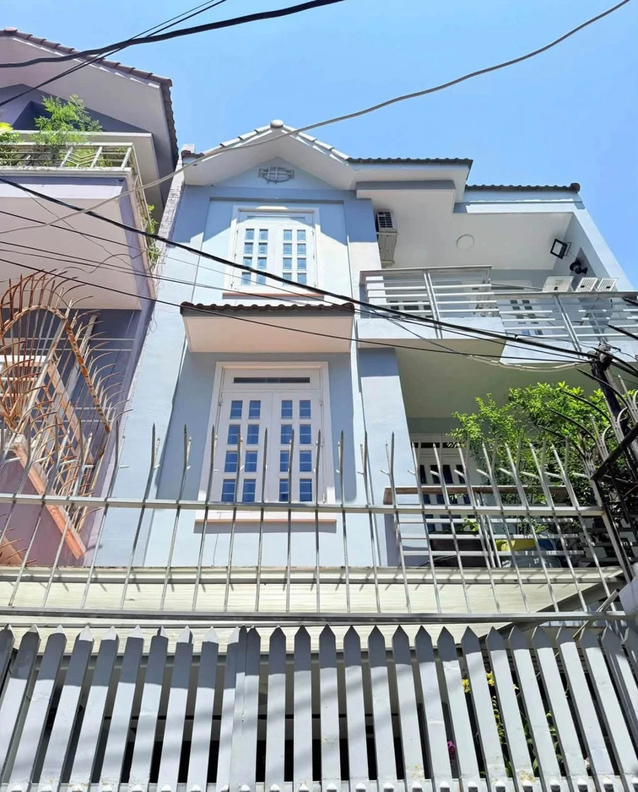 Bán nhà 3 lầu 4PN 83m2 Nguyễn Trường Tộ, Vũng Tàu - Ảnh 1