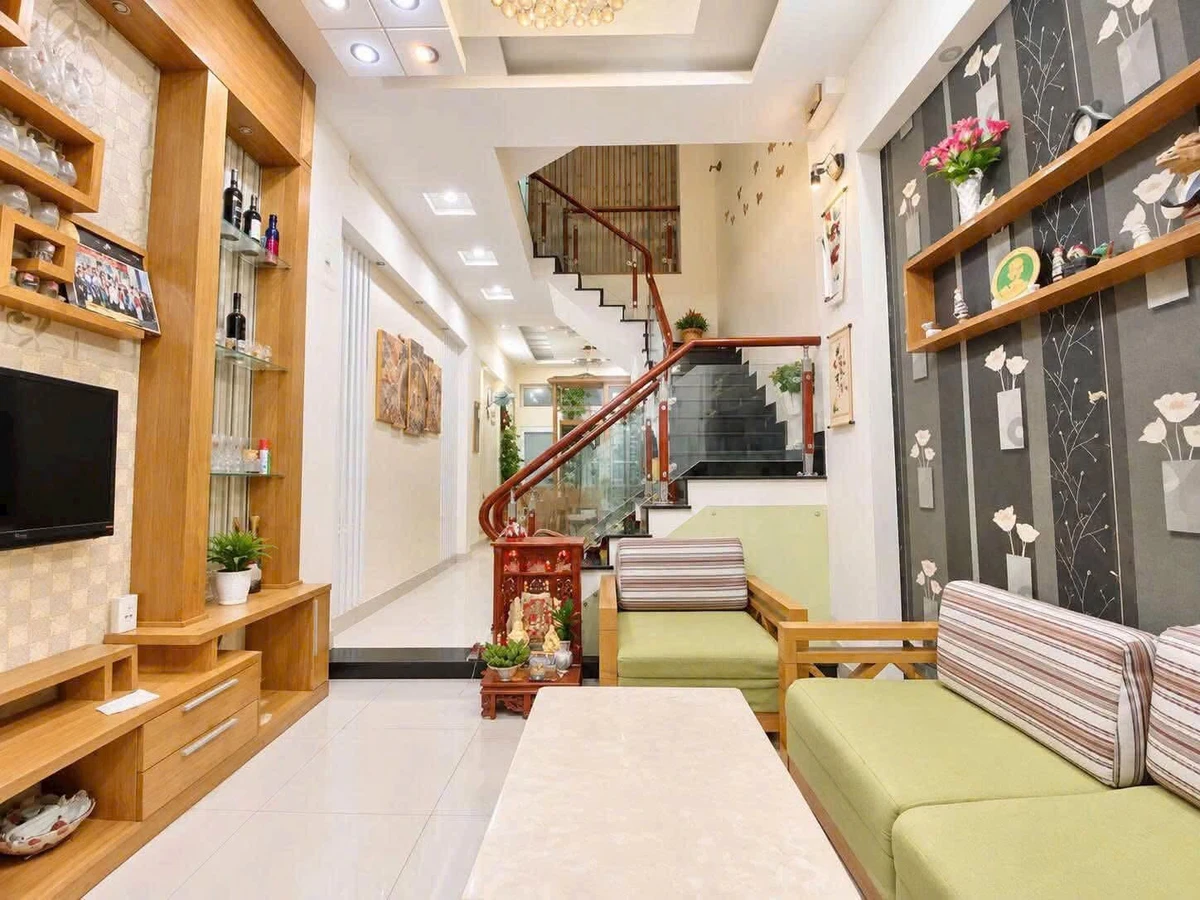 Bán nhà 5 tầng 50m2, 4 phòng ngủ, 2 mặt thoáng đường Tô Hiến Thành, Quận 10 - Ảnh 1
