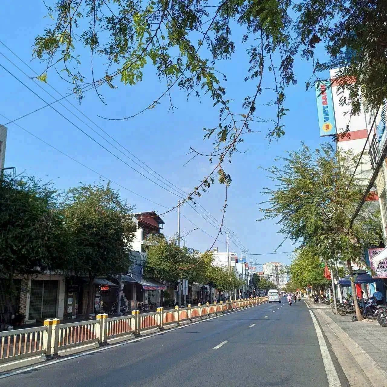 Bán nhà mặt tiền 30/4 192m², Rạch Dừa, Quận 1 - Ảnh 1