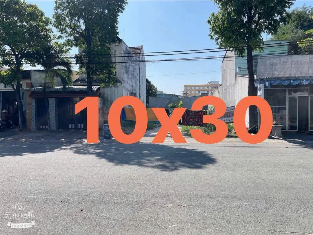 Bán lô đất 10x30 (300m2) đường NB12 Mỹ Phước 2, Phường Bến Cát, giá 4,909 tỷ - Ảnh 1