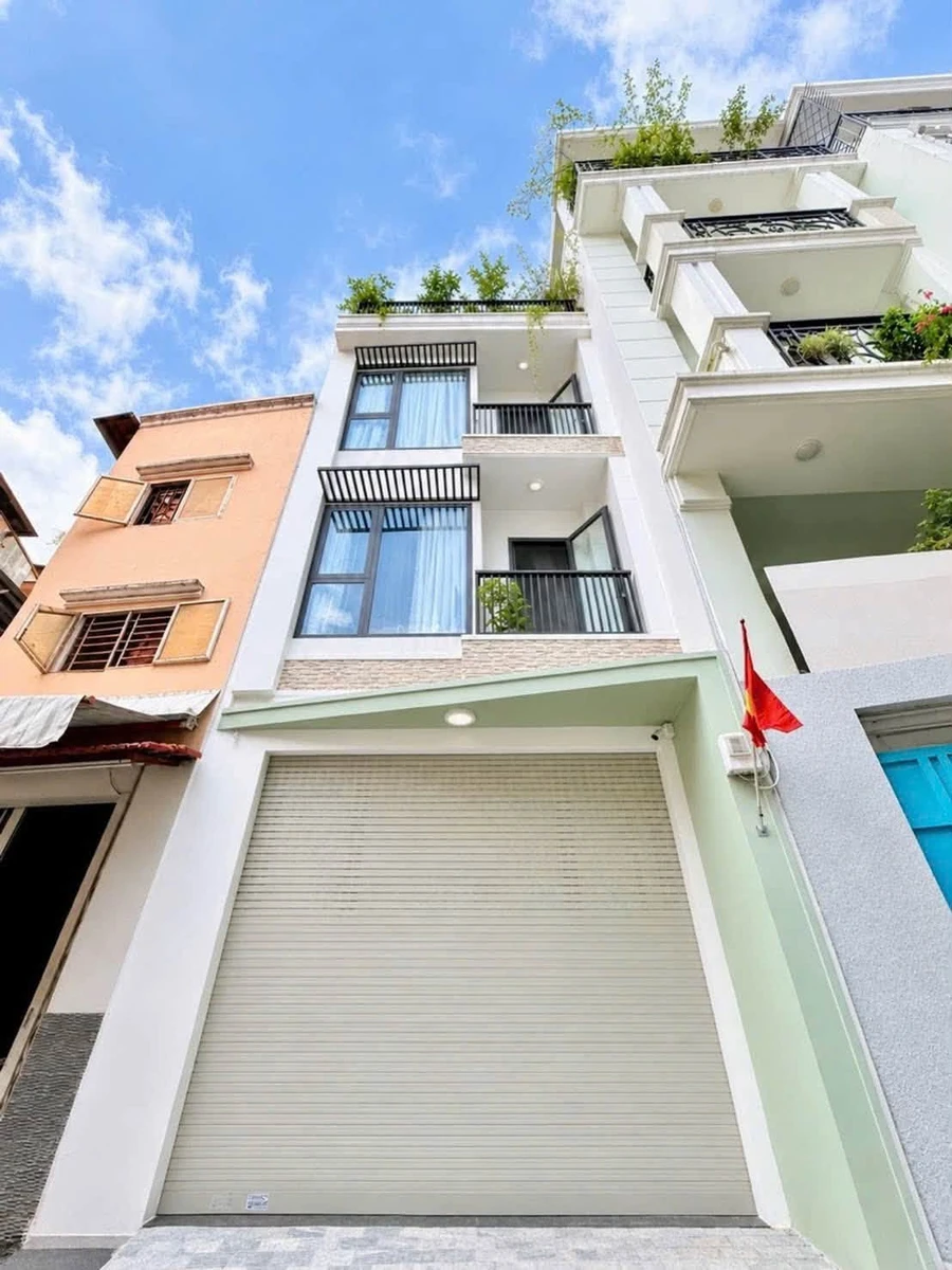 Bán nhà hẻm ô tô 62m2, 4 tầng có thang máy, Huỳnh Văn Bánh, Phú Nhuận, giá nhỉnh 15 tỷ - Ảnh 1